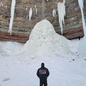 Meet your Posher, Jay